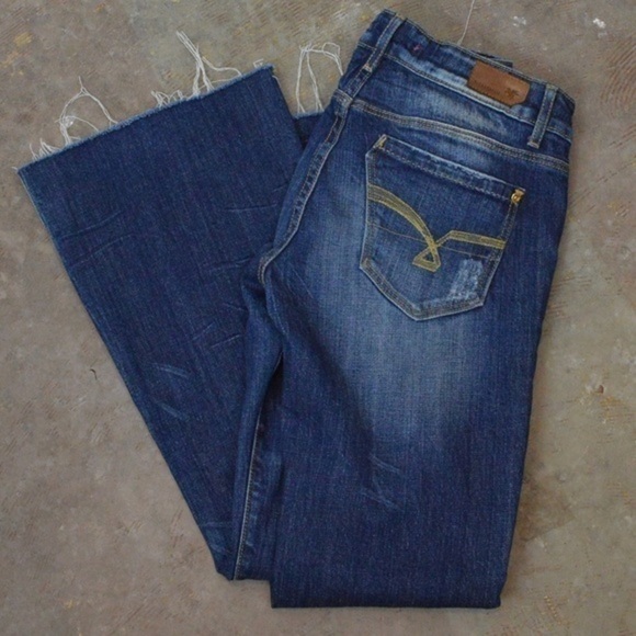 Vigoss Flare‎ Leg Raw Hem Distressed Jeans Size 5 - Picture 6 of 14